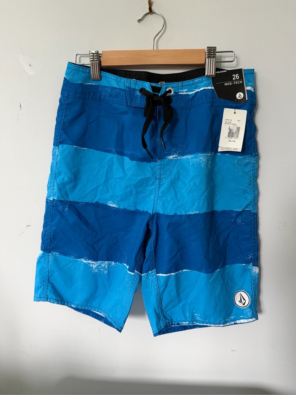 Volcom Boys size 12 or 26 swim trunks Del Mar Blues